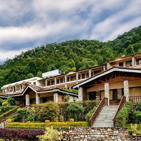 Hotel Sterling Corbett Garjia Esterno foto